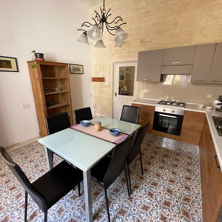 Penelope Townhouse Hotel Ghajn il-Kbira  Eksteriør billede