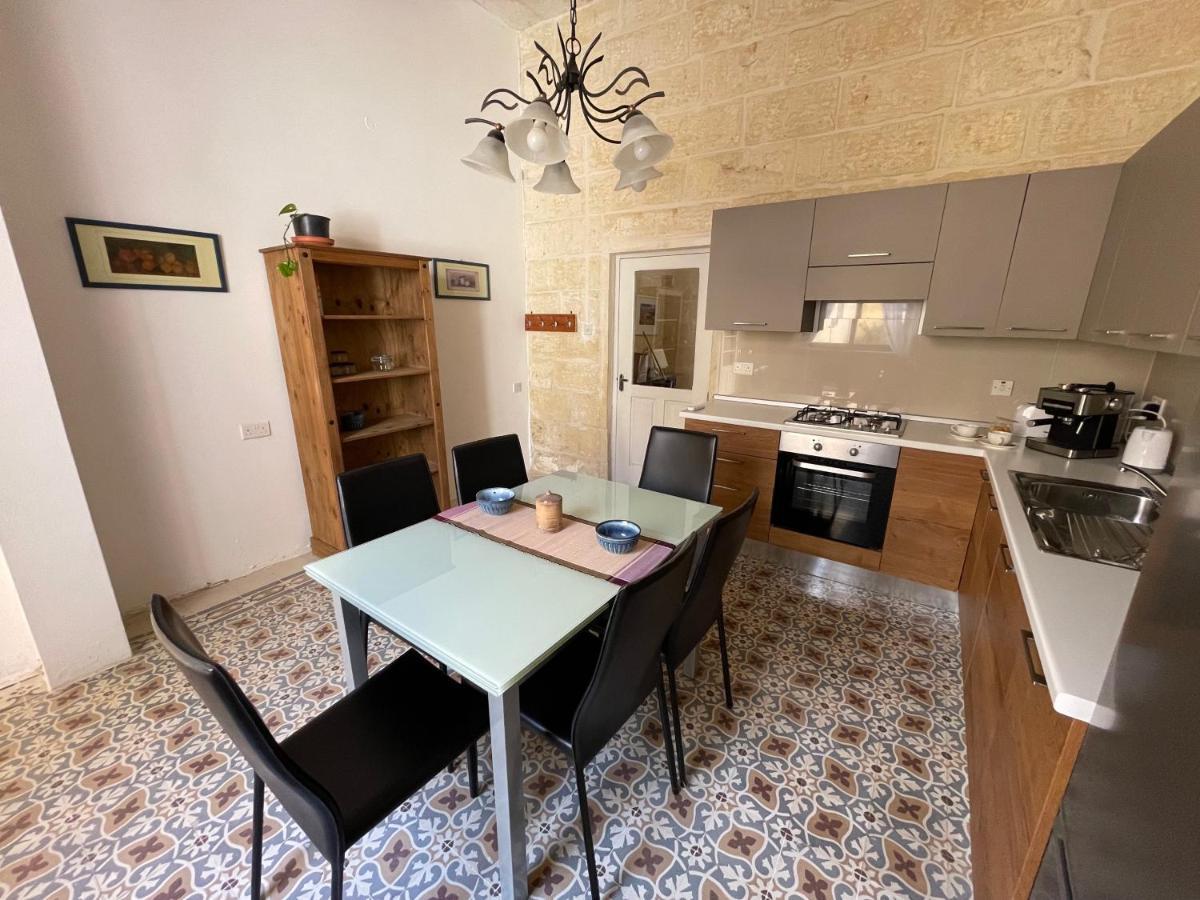 Penelope Townhouse Hotel Ghajn il-Kbira  Eksteriør billede