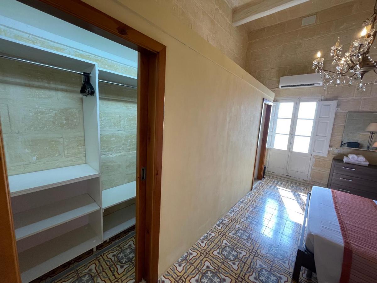 Penelope Townhouse Hotel Ghajn il-Kbira  Eksteriør billede