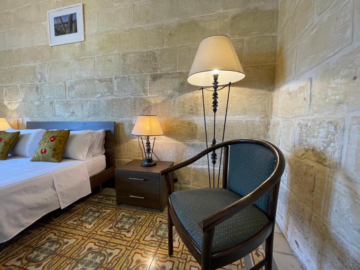 Penelope Townhouse Hotel Ghajn il-Kbira  Eksteriør billede