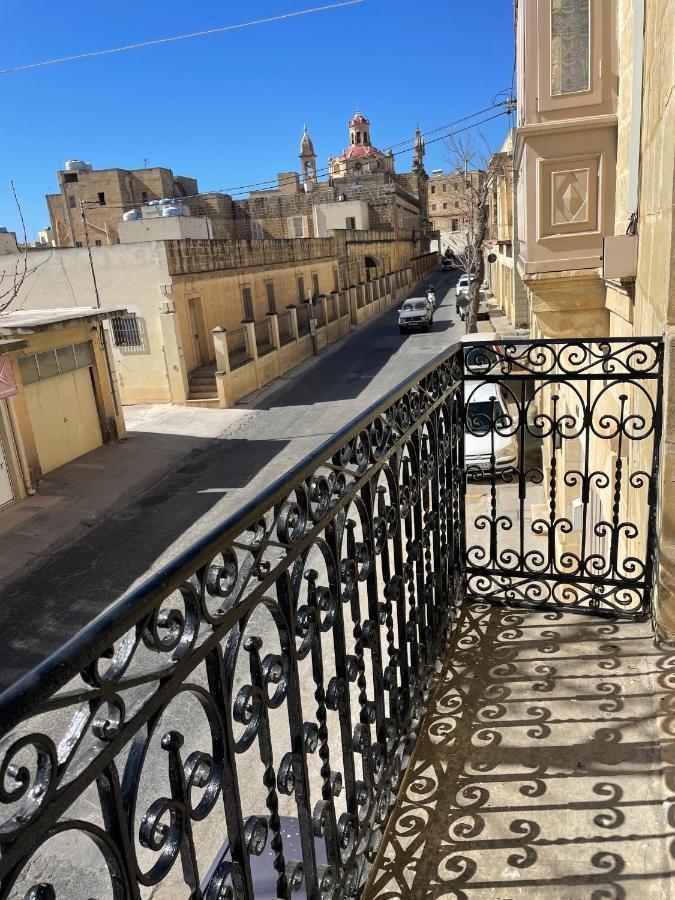 Penelope Townhouse Hotel Ghajn il-Kbira  Eksteriør billede